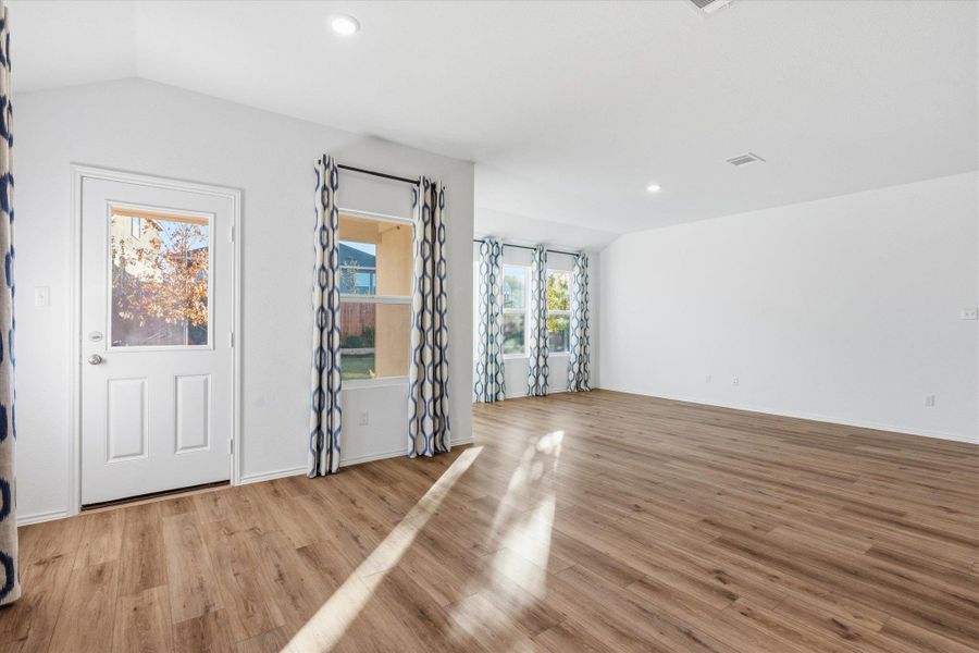 Spacious, unfurnished interior of a new home in Thunder Rock: Watermill Collection, Marble Falls (Image 37).