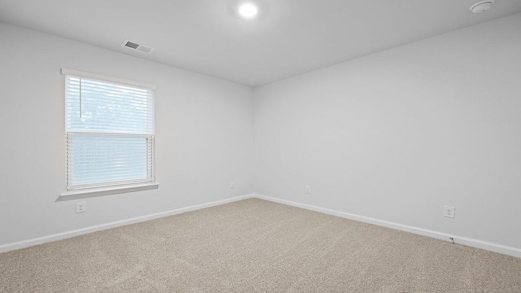 Spacious, unfurnished interior of a new home in Garbon Fields, Summerville (Image 18).
