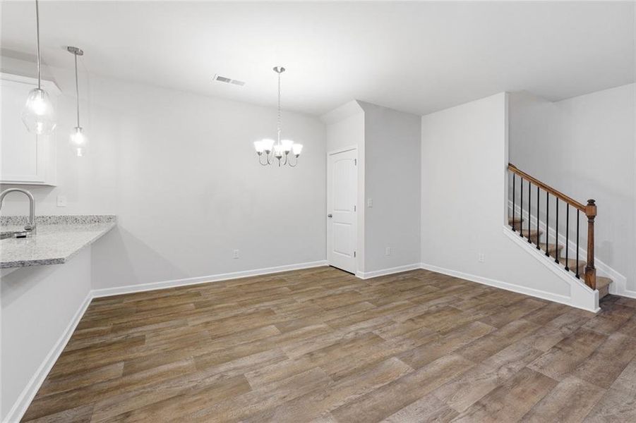 Spacious, unfurnished interior of a new home in Concord Oaks, Powder Springs (Image 12).
