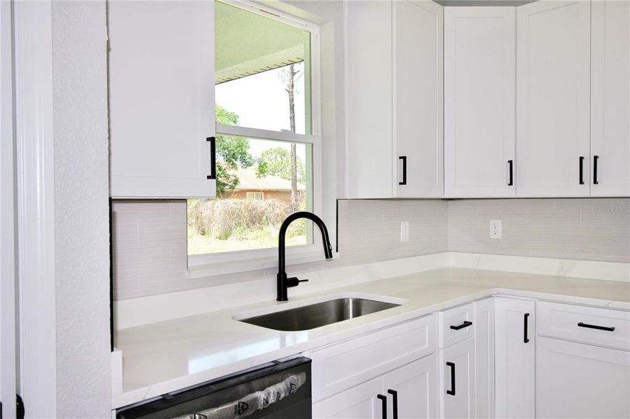 Close-up of interior finishes inside a home in , Sebring (Image 11).