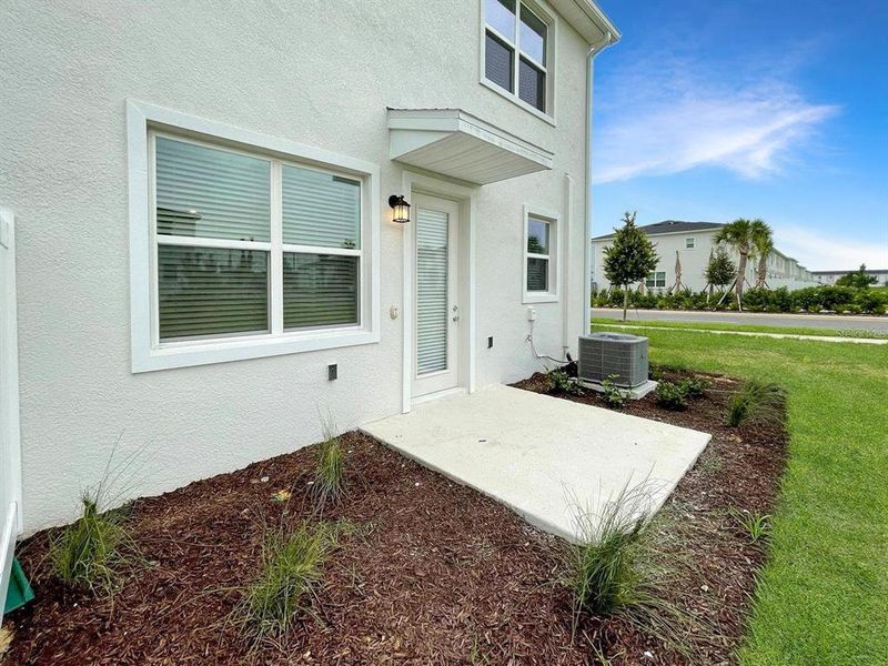 Exterior details and patio area of a home in , Davenport (Image 11).