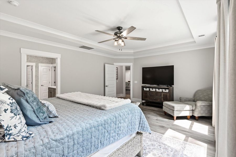 Furnished interior view inside a new home in , Johns Island (Image 38). Furnished interior view inside a new home in , Johns Island (Image 38).