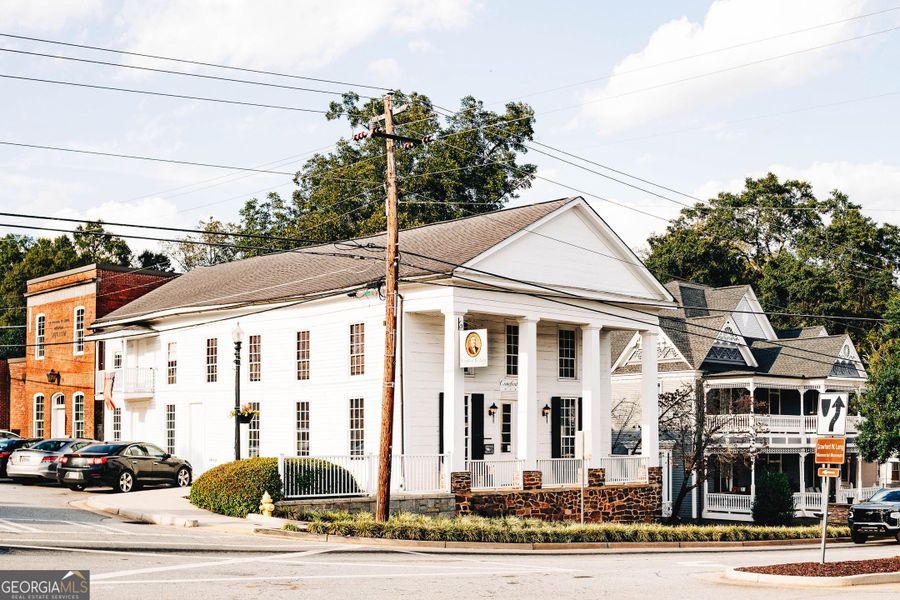 Front exterior of a new home in Mallard’s Landing, Jefferson, GA, highlighting curb appeal (Image 31).