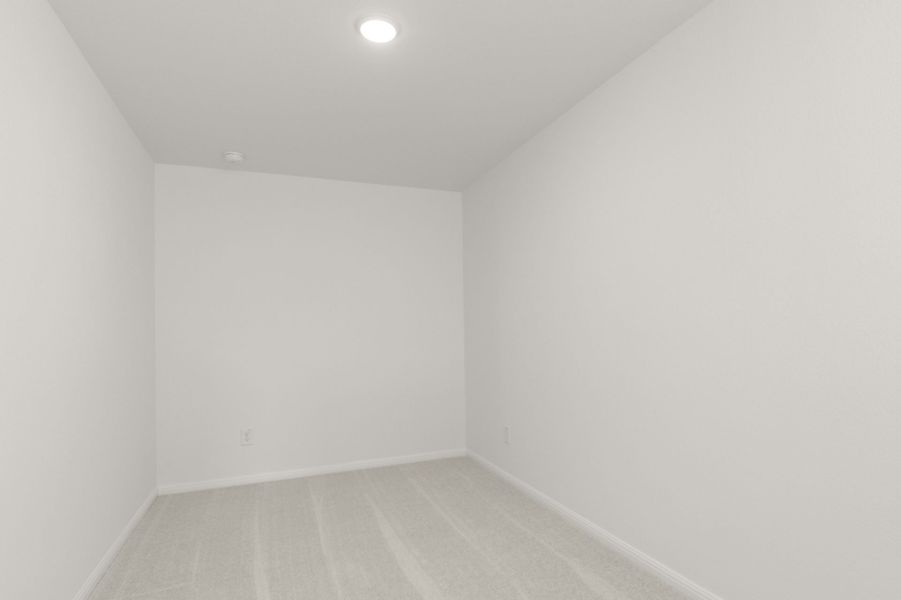 Spacious, unfurnished interior of a new home in Trace, San Marcos (Image 47).