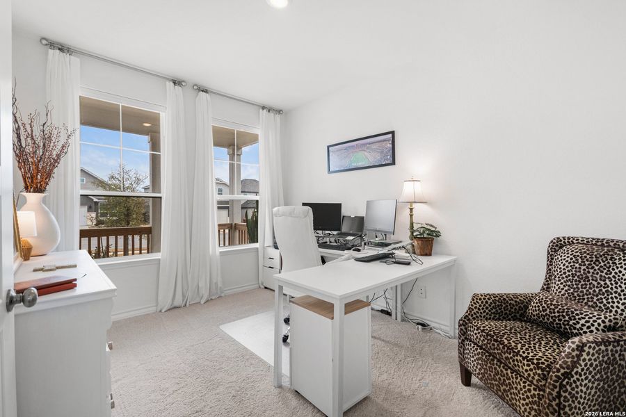 Furnished interior view inside a new home in Corley Farms, Boerne (Image 30).