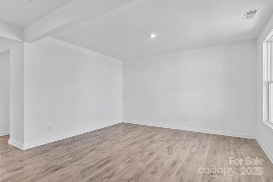 Spacious, unfurnished interior of a new home in , Charlotte (Image 16).