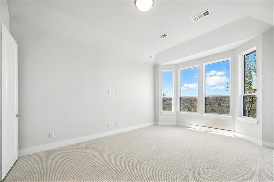 Spacious, unfurnished interior of a new home in Trinity Falls, McKinney (Image 15). Spacious, unfurnished interior of a new home in Trinity Falls, McKinney (Image 15).