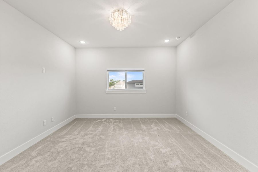 Spacious, unfurnished interior of a new home in Fulshear Run, Fulshear (Image 23). Spacious, unfurnished interior of a new home in Fulshear Run, Fulshear (Image 23).