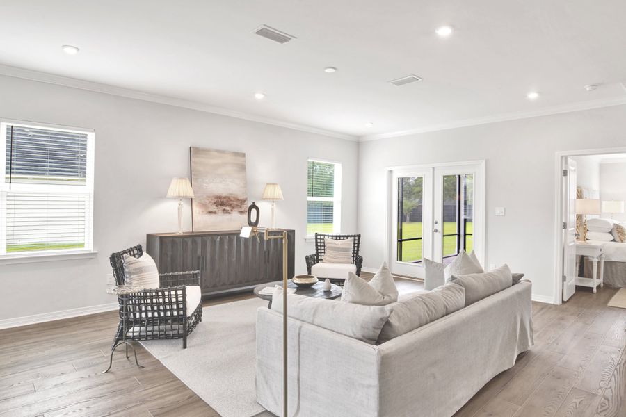 Representative furnished interior of a home built from the Ashton by Maronda Homes in Seminole Bend, Pensacola (Image 14).