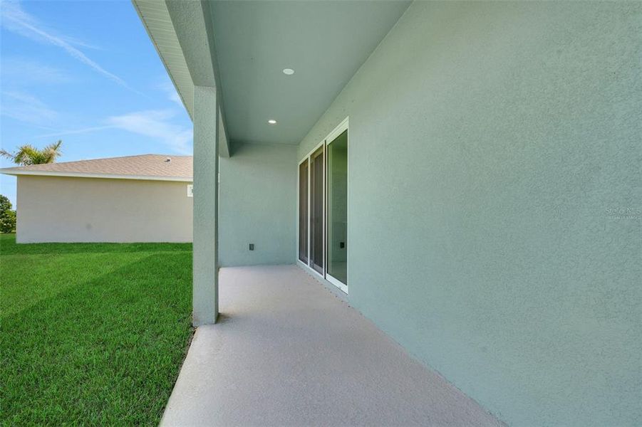Exterior details and patio area of a home in Turnleaf, Punta Gorda (Image 25). Exterior details and patio area of a home in Turnleaf, Punta Gorda (Image 25).