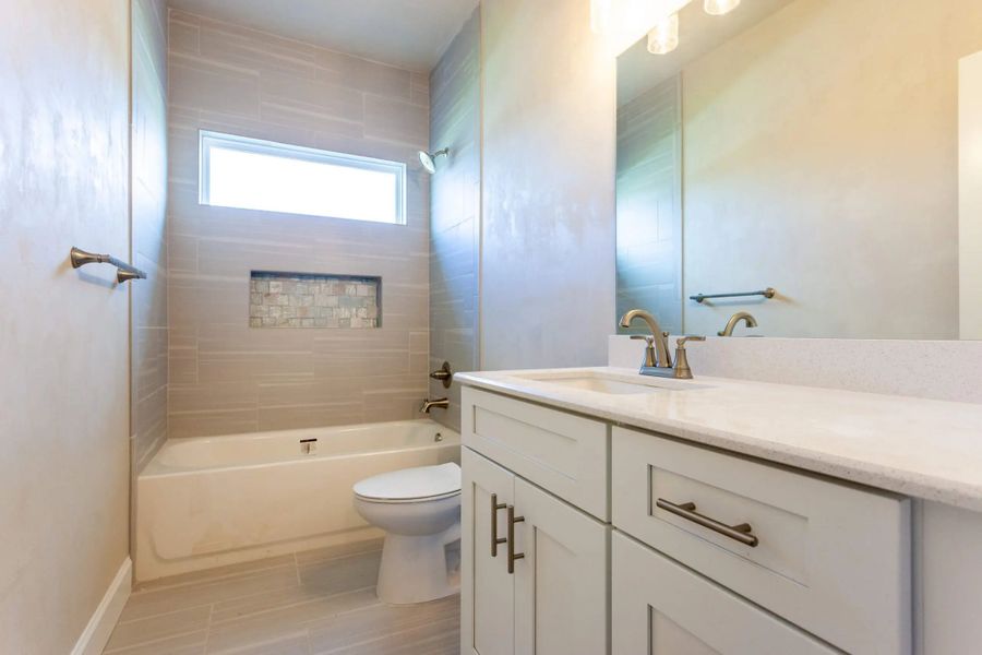 Representative furnished interior of a home built from the Bellah by William Weseman Construction in Grand Oaks, Gainesville (Image 7).