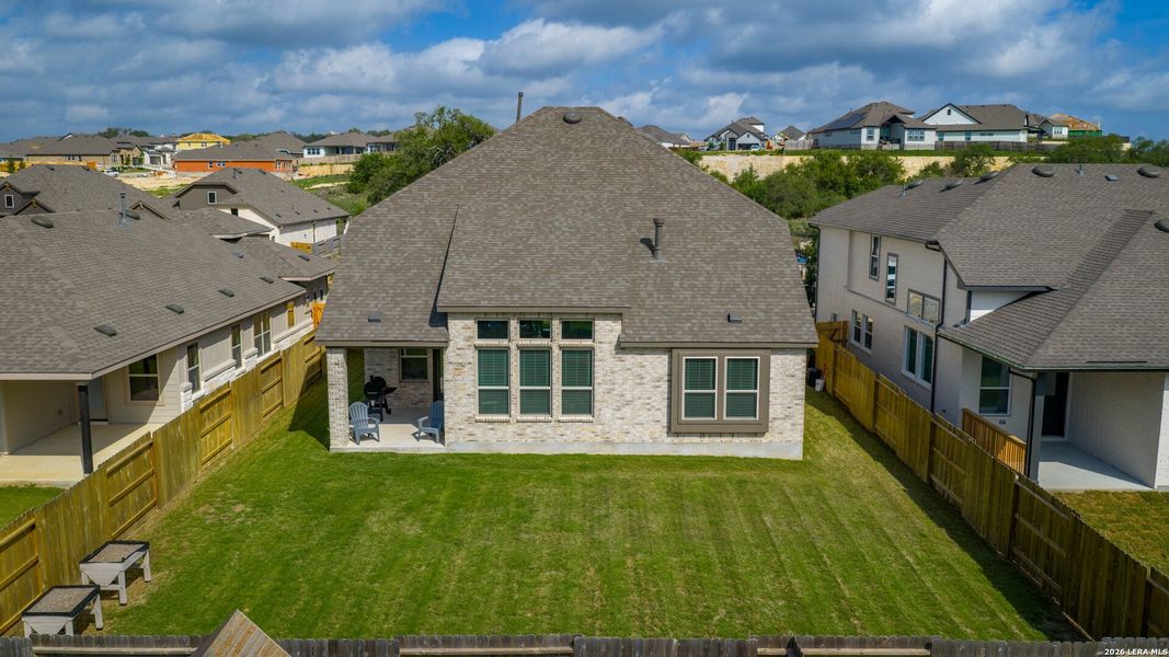 Exterior details and patio area of a home in Meyer Ranch, New Braunfels (Image 4).