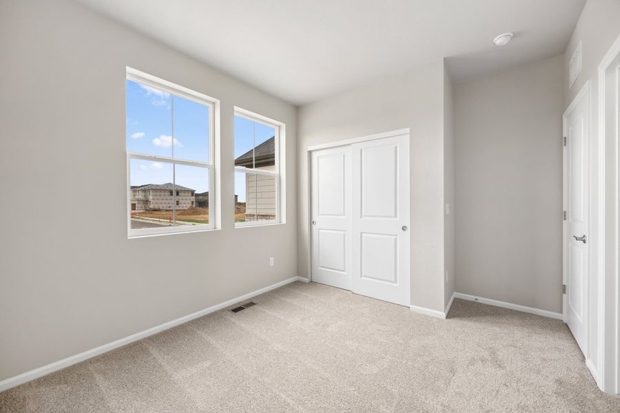 Spacious, unfurnished interior of a new home in Talon Pointe, Thornton (Image 15). Spacious, unfurnished interior of a new home in Talon Pointe, Thornton (Image 15).