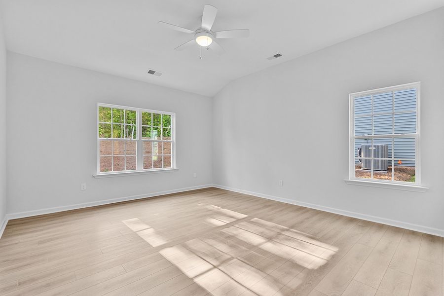 Spacious, unfurnished interior of a new home in Brayden, Advance (Image 23). Spacious, unfurnished interior of a new home in Brayden, Advance (Image 23).
