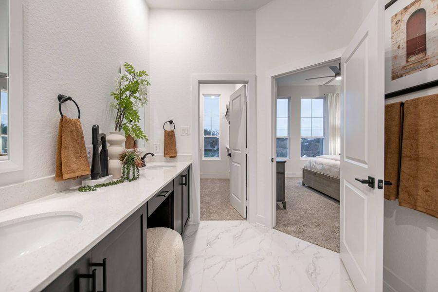 Furnished interior view inside a new home in Santa Rita Ranch, Liberty Hill (Image 24). Furnished interior view inside a new home in Santa Rita Ranch, Liberty Hill (Image 24).