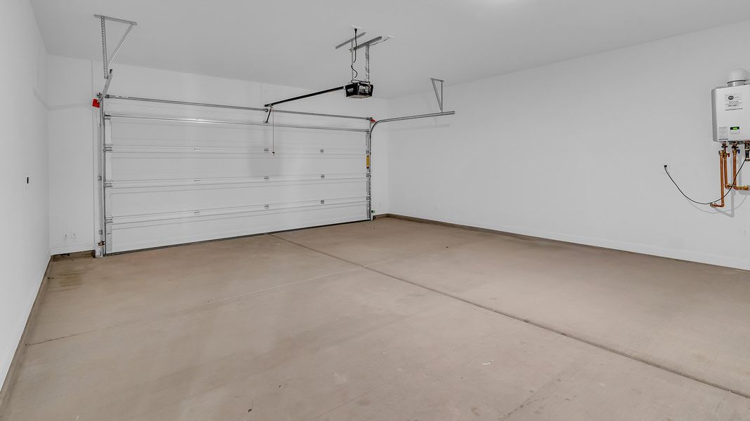 Representative unfurnished interior of a home built from the Parker by D.R. Horton in The Oasis at Rocking K, Vail (Image 20).