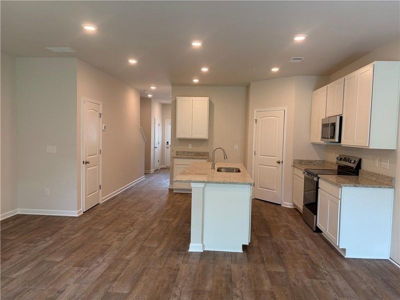 Furnished interior view inside a new home in Carolina, Palmetto (Image 3).