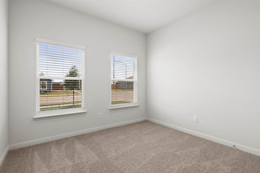 Spacious, unfurnished interior of a new home in Logan Square, Fort Worth (Image 8). Spacious, unfurnished interior of a new home in Logan Square, Fort Worth (Image 8).