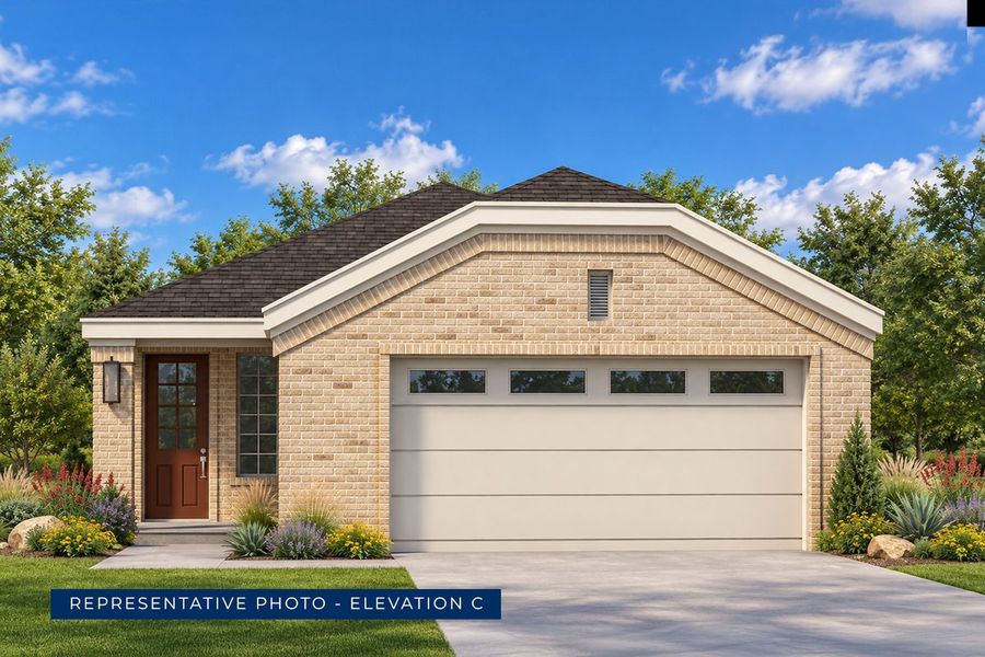 Representative exterior photo of a completed home built from the Pierce F by First Texas Homes in Oaklawn, Van Alstyne, TX (Image 5).