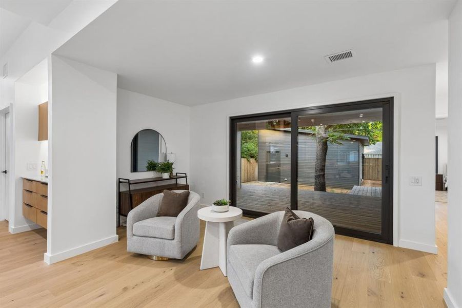 Furnished interior view inside a new home in , Dallas (Image 3).
