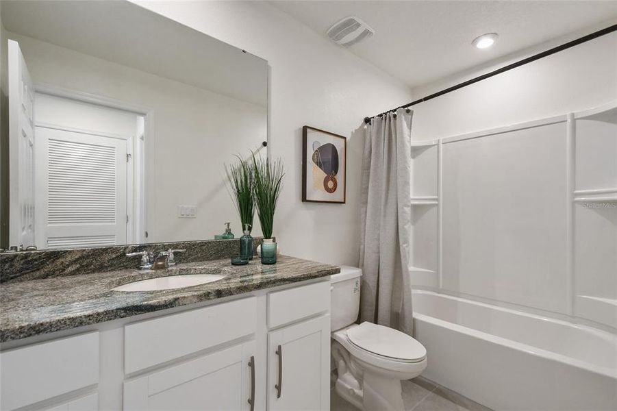 Furnished interior view inside a new home in , Kissimmee (Image 52).