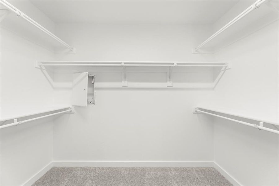 19. 704 Prosper - Closet