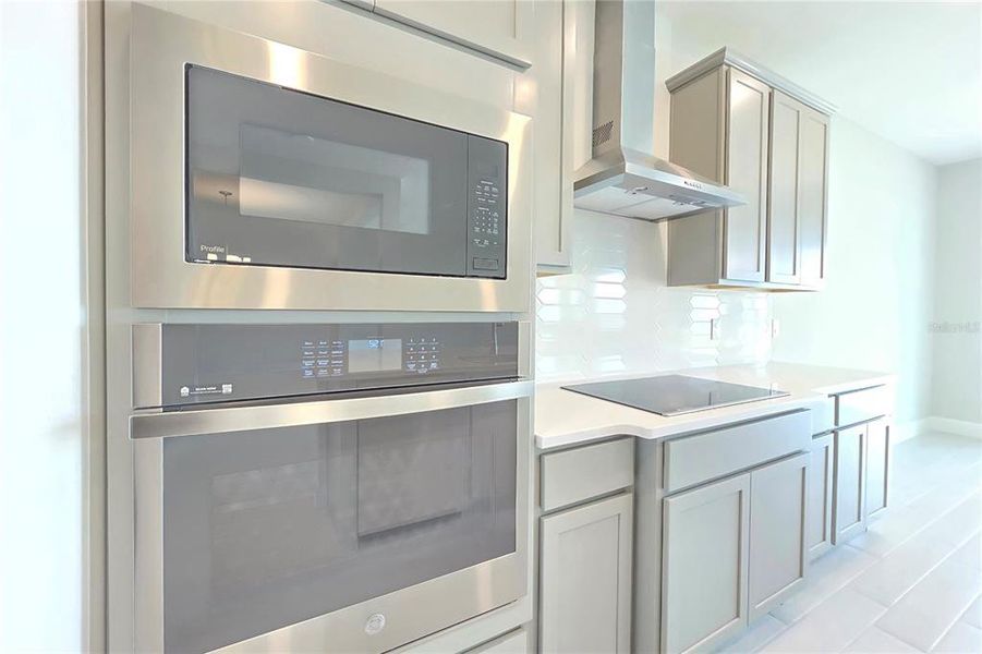 Furnished interior view inside a new home in Bay Lake Farms, St. Cloud (Image 20).