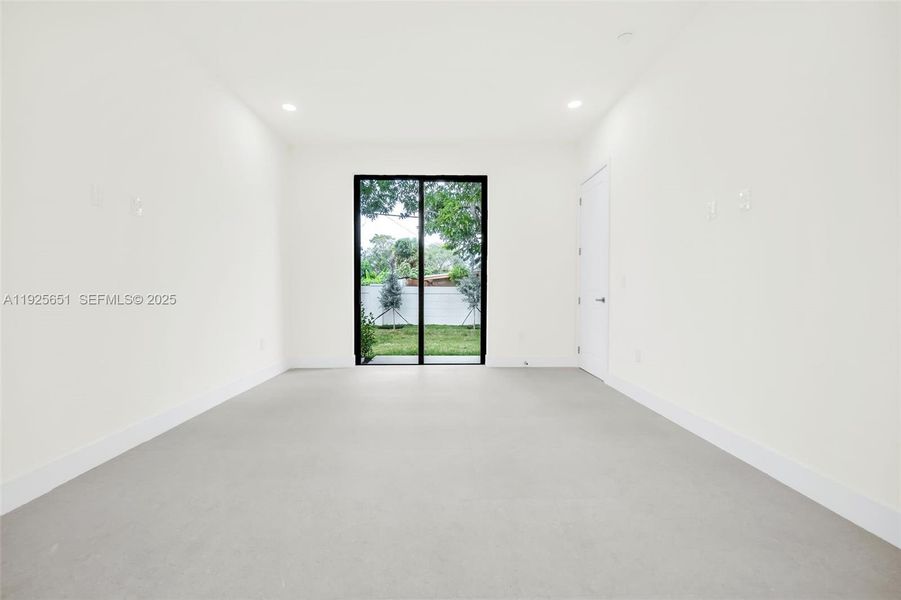 Spacious, unfurnished interior of a new home in , Fort Lauderdale (Image 13). Spacious, unfurnished interior of a new home in , Fort Lauderdale (Image 13).