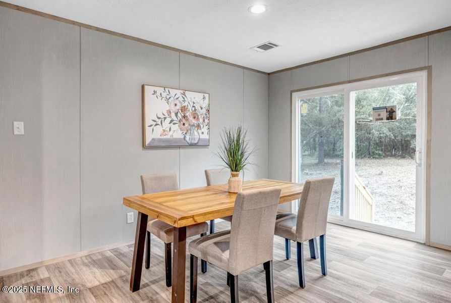 Furnished interior view inside a new home in , Middleburg (Image 28). Furnished interior view inside a new home in , Middleburg (Image 28).