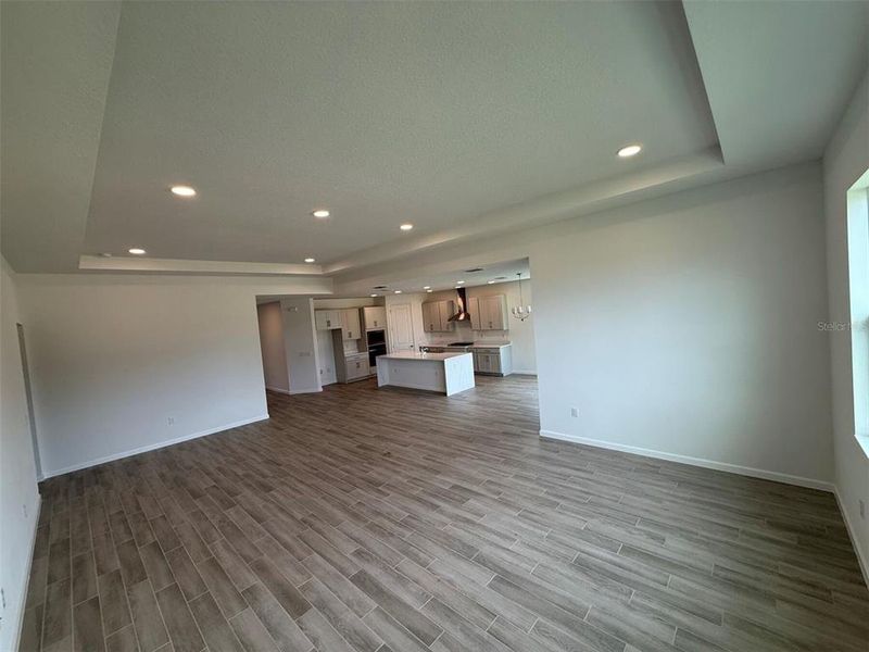 Spacious, unfurnished interior of a new home in Emerson Pointe, Apopka (Image 36).
