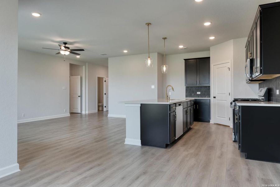 Furnished interior view inside a new home in Hennersby Hollow, San Antonio (Image 6). Furnished interior view inside a new home in Hennersby Hollow, San Antonio (Image 6).