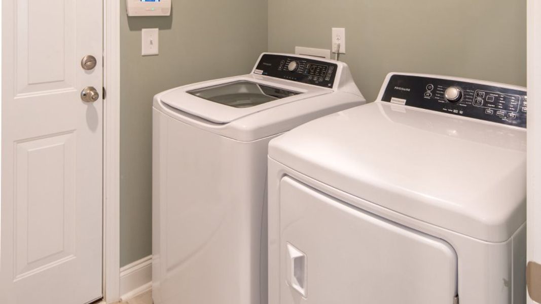 Muirwood laundry room