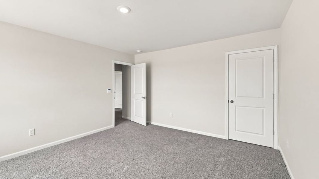 Spacious, unfurnished interior of a new home in Durbin Meadows Traditions, Fountain Inn (Image 27). Spacious, unfurnished interior of a new home in Durbin Meadows Traditions, Fountain Inn (Image 27).