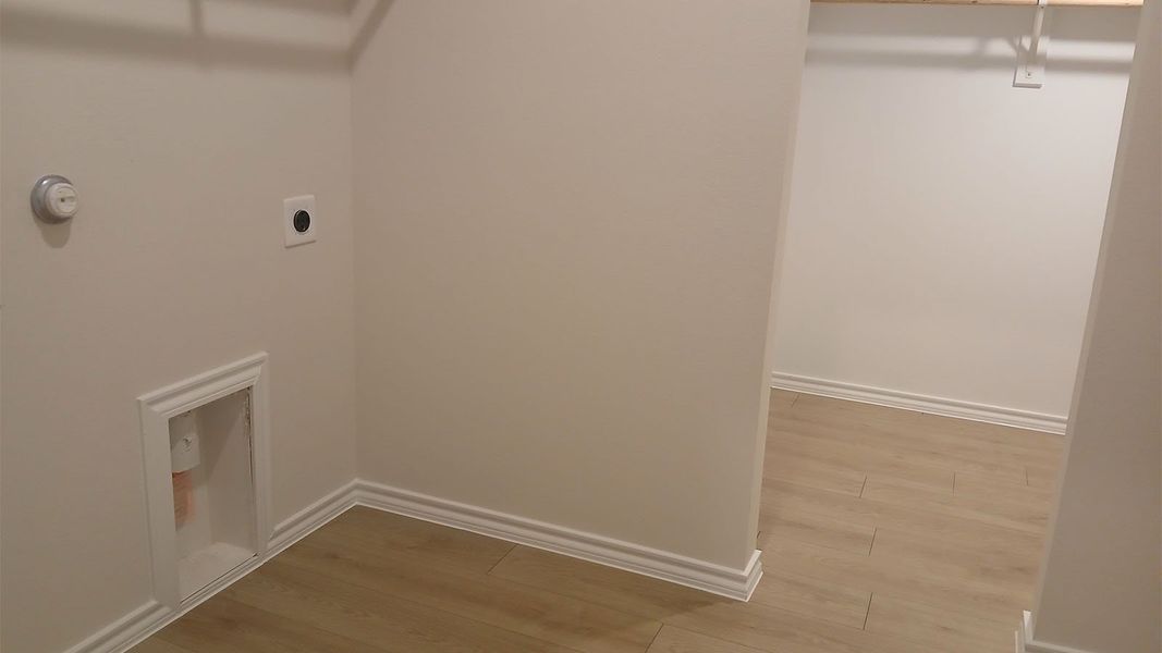 Spacious, unfurnished interior of a new home in Wildwood, Royse City (Image 13).