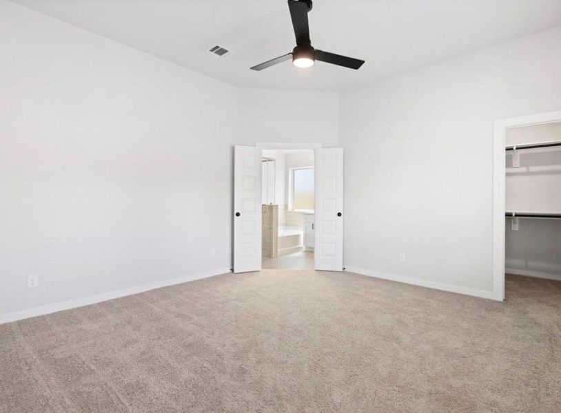 Spacious, unfurnished interior of a new home in Crosby Farms, Crosby (Image 6).