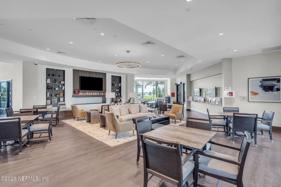 Community amenities in , Jacksonville (Image 63).