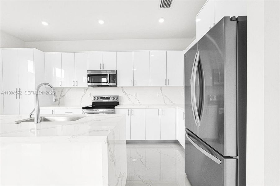 Furnished interior view inside a new home in , Miami (Image 19).