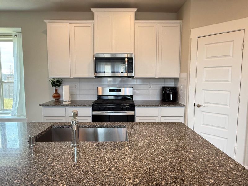 Furnished interior view inside a new home in , Katy (Image 14).
