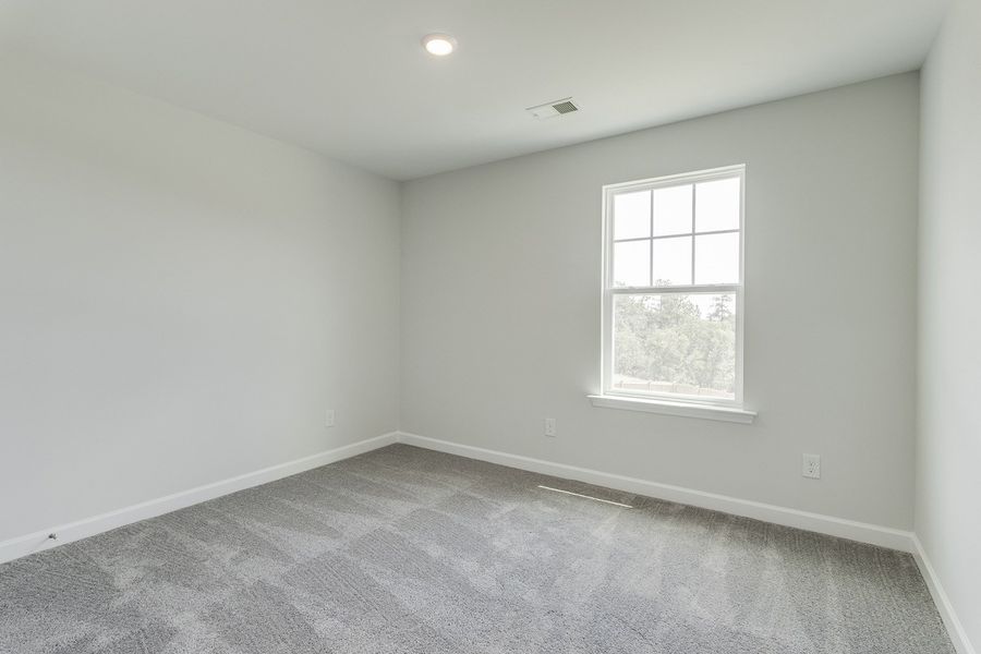 Spacious, unfurnished interior of a new home in Gates at Windermere, Blythewood (Image 38).