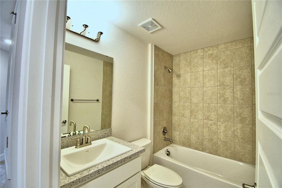 Furnished interior view inside a new home in Cadence Crossing, Auburndale (Image 8). Furnished interior view inside a new home in Cadence Crossing, Auburndale (Image 8).