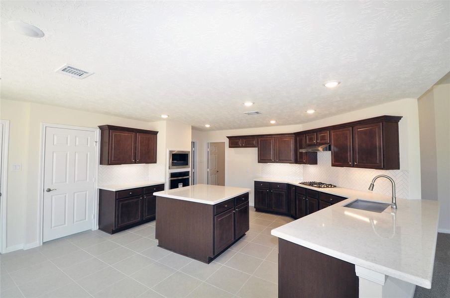 Furnished interior view inside a new home in , League City (Image 5). Furnished interior view inside a new home in , League City (Image 5).