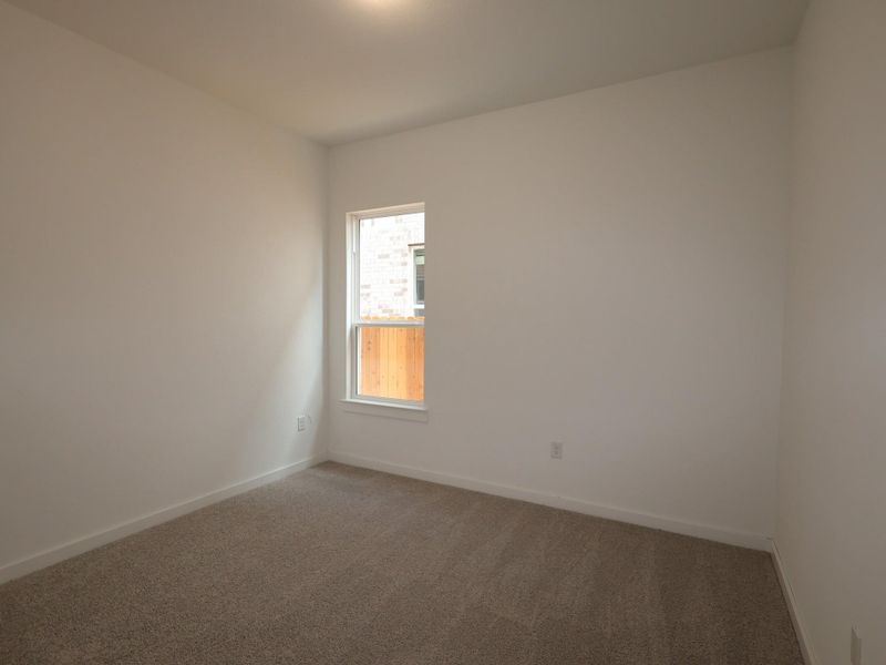 Spacious, unfurnished interior of a new home in Barksdale, Leander (Image 26).