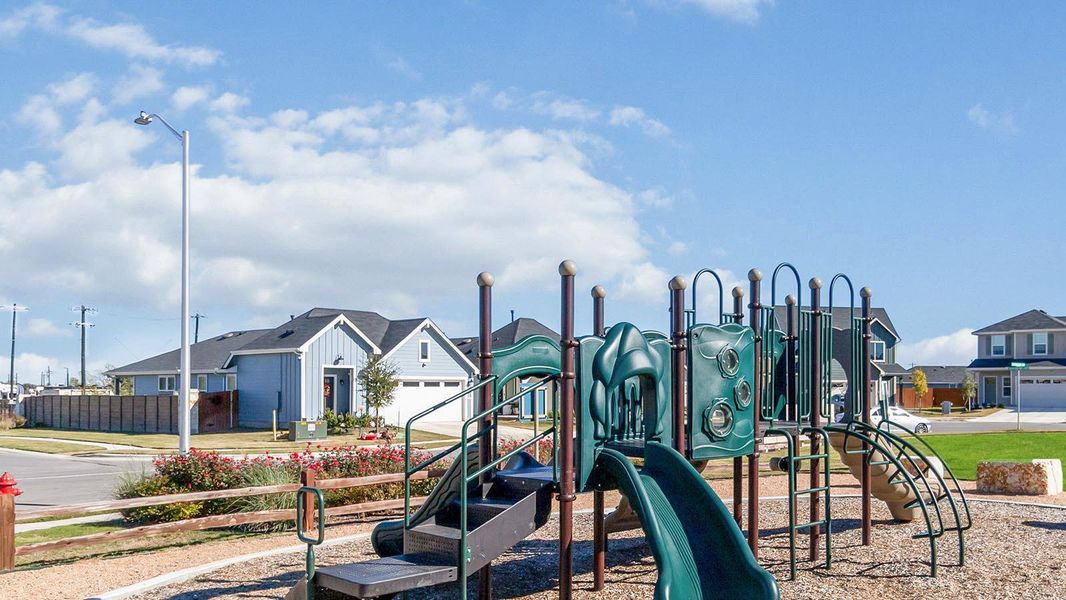 Community amenities in Watermill, Uhland (Image 18).