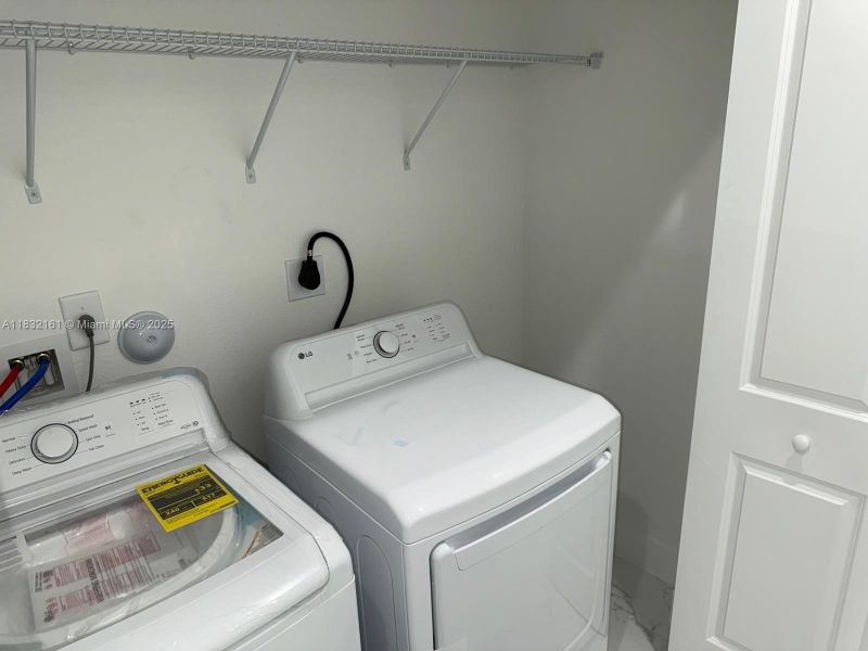 Image 18 of a home in . Image 18 of a home in .