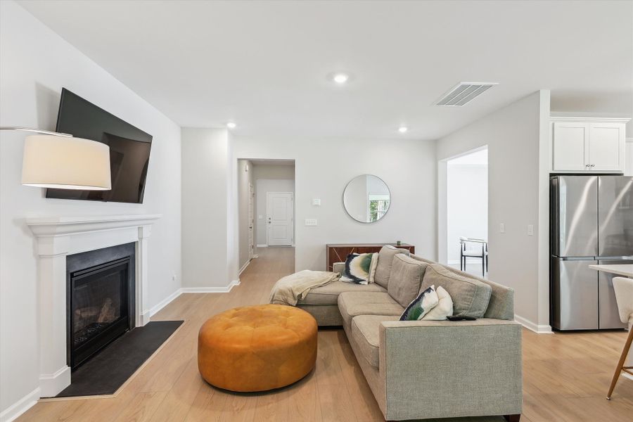 Furnished interior view inside a new home in Saint John's Lake: Arbor Collection, Johns Island (Image 46).