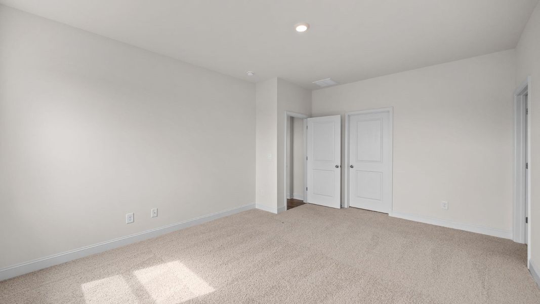 Representative unfurnished interior of a home built from the Booth by D.R. Horton in Villa Grande, Winterville (Image 32). Representative unfurnished interior of a home built from the Booth by D.R. Horton in Villa Grande, Winterville (Image 32).