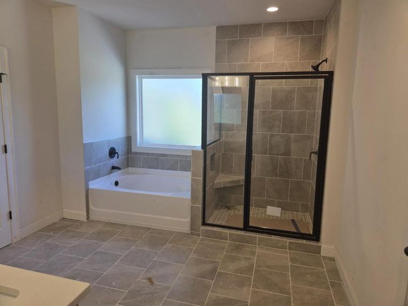 Furnished interior view inside a new home in , Ellenwood (Image 6).