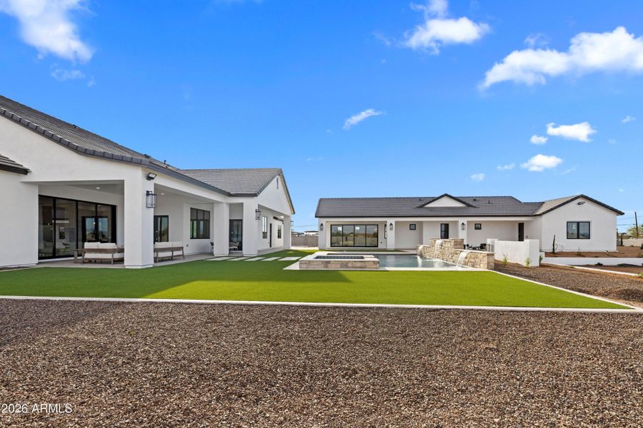 79-print-260314-19912-E-Karsten-Dr-2-IMG