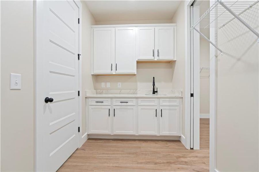 Furnished interior view inside a new home in , Temple (Image 18).