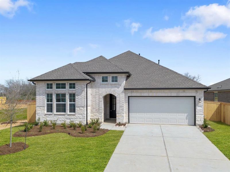 Welcome home to 17538 Tulip Willow Way located in the community of Dellrose and zoned to Waller ISD.